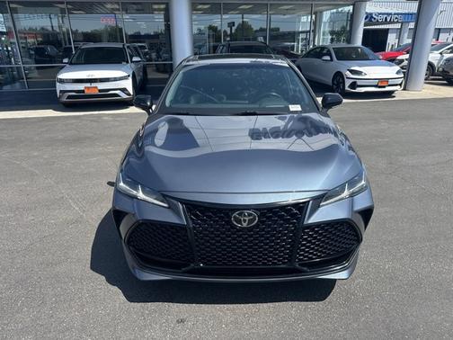 2019 Toyota Avalon Touring