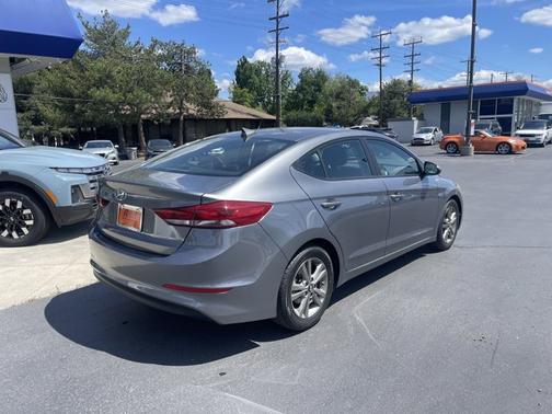 2018 Hyundai ELANTRA Value Edition