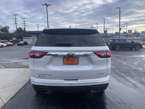 2021 Chevrolet Traverse Premier