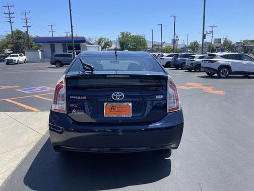 2012 Toyota Prius Two