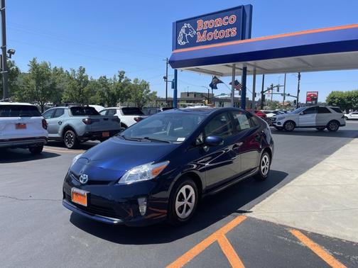 2012 Toyota Prius Two