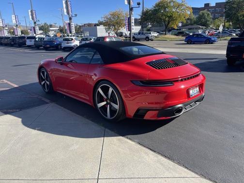 2020 Porsche 911 Carrera 4S