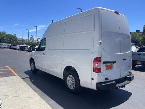 2017 Nissan NV Cargo NV3500 HD SV
