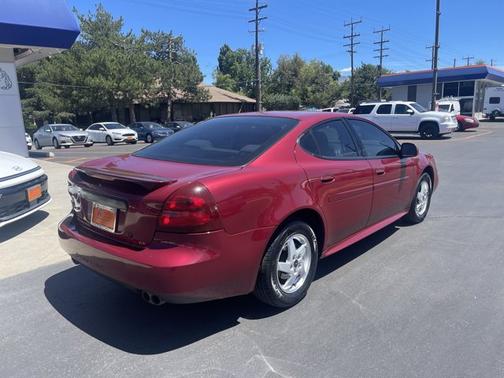 2004 Pontiac Grand Prix GT1