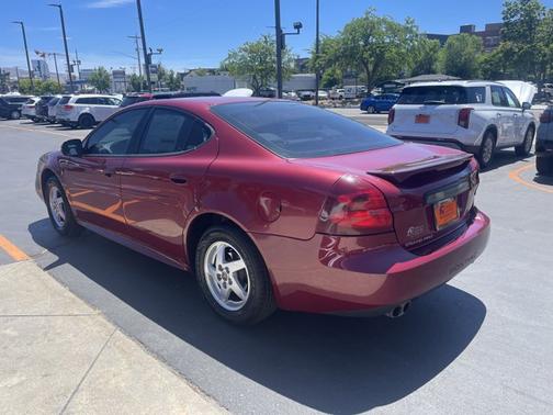 2004 Pontiac Grand Prix GT1