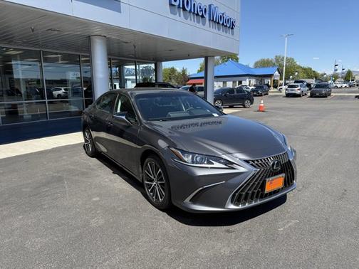 2024 Lexus ES 300h Base