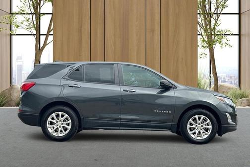 Nightfall Gray Metallic 2020 Chevrolet Equinox LS