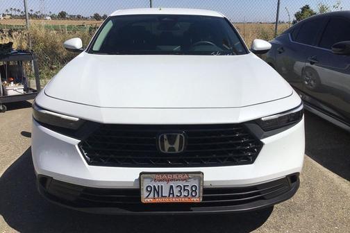 Platinum White Pearl 2024 Honda Accord LX 1.5T