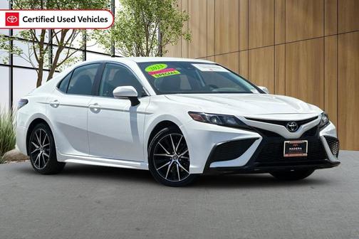 Ice 2023 Toyota Camry SE