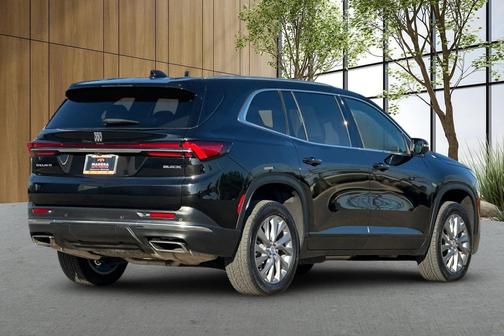 2025 Buick Enclave Preferred FWD