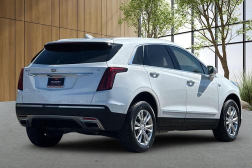 Crystal White Tricoat 2020 Cadillac XT5 Premium Luxury