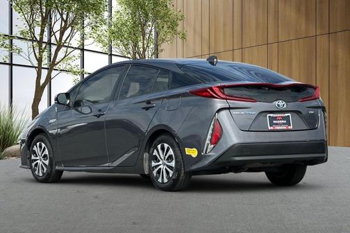 Magnetic Gray Metallic 2022 Toyota Prius Prime XLE