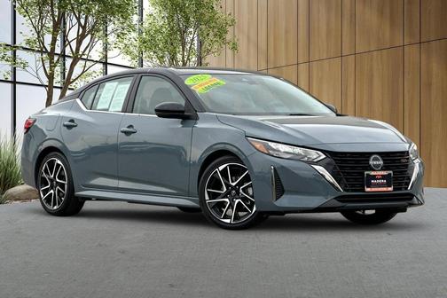 Atlantic Gray Metallic/Super Black 2025 Nissan Sentra SR