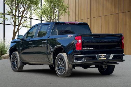 Black 2026 Chevrolet Silverado 1500 Custom