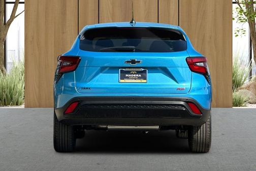 Marina Blue Metallic 2026 Chevrolet Trax FWD 1RS