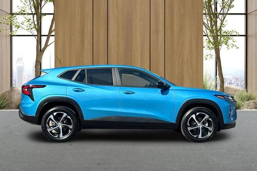 Marina Blue Metallic 2026 Chevrolet Trax FWD 1RS