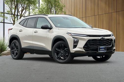 White Sands 2026 Chevrolet Trax FWD ACTIV