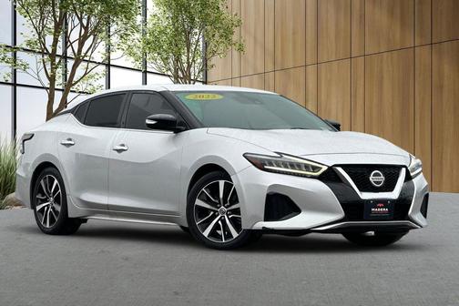 2022 Nissan Maxima SV Xtronic CVT