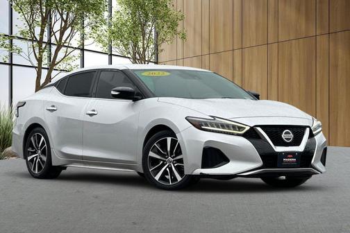 2022 Nissan Maxima SV Xtronic CVT