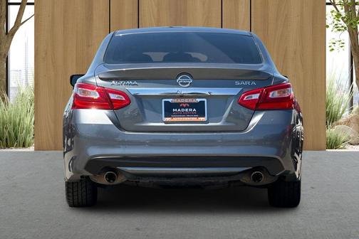 2016 Nissan Altima 2.5 SR