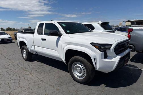 Ice 2024 Toyota Tacoma SR