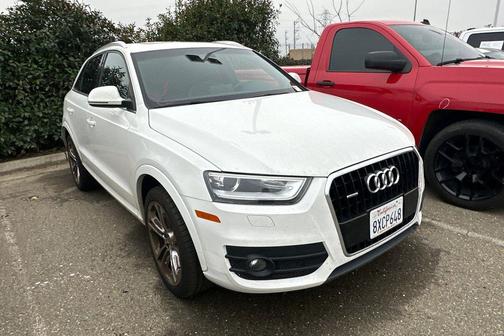Glacier White Metallic 2015 Audi Q3 2.0T Premium Plus