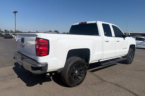 Summit White 2018 Chevrolet Silverado 1500 1LT
