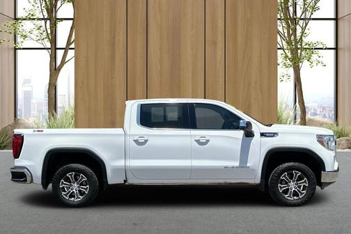 Summit White 2021 GMC Sierra 1500 SLE