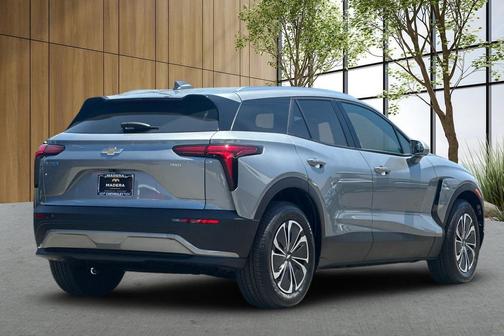 2025 Chevrolet Blazer EV AWD LT