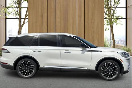 Pristine White Metallic Tri-Coat 2020 Lincoln Aviator Reserve AWD