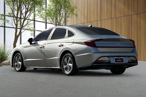 2021 Hyundai SONATA SE