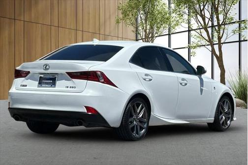 2015 Lexus IS 250 Crafted Line
