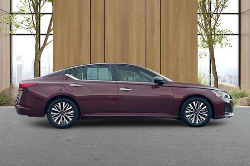 Garnet Pearl 2024 Nissan Altima 2.5 SV