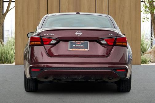 Garnet Pearl 2024 Nissan Altima 2.5 SV