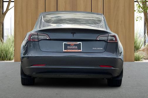 2020 Tesla Model 3 Performance