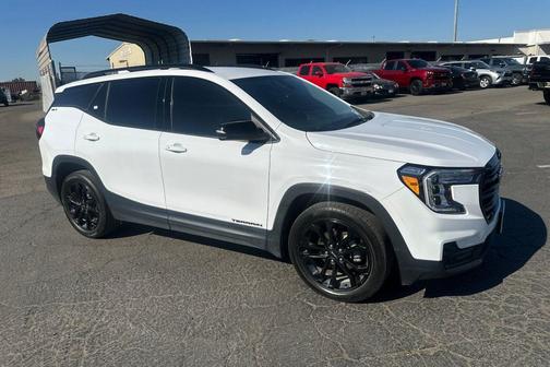 2022 GMC Terrain SLT