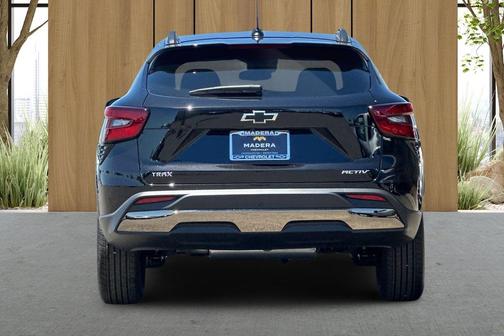 Mosaic Black Metallic 2026 Chevrolet Trax FWD ACTIV