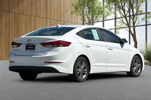 Quartz White Pearl 2018 Hyundai ELANTRA Value Edition