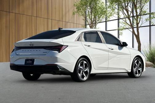2021 Hyundai ELANTRA HEV Limited