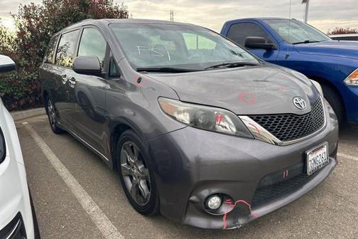 2014 Toyota Sienna SE