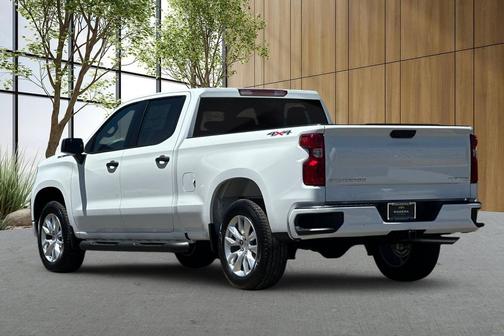 2025 Chevrolet Silverado 1500 Custom