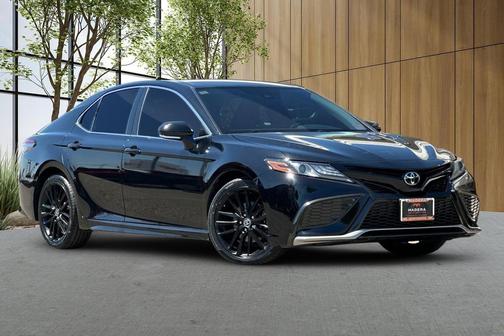 Midnight Black Metallic 2021 Toyota Camry XSE
