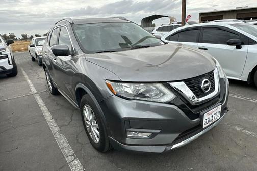 2017 Nissan Rogue SV