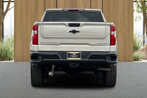 White Sands 2026 Chevrolet Silverado 1500 Custom Trail Boss