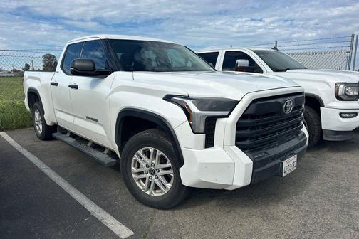 2023 Toyota Tundra SR5