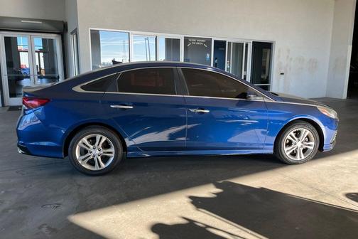 2019 Hyundai SONATA SEL