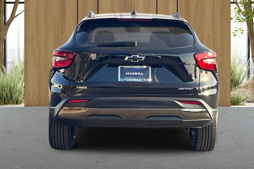 Mosaic Black Metallic 2026 Chevrolet Trax FWD ACTIV