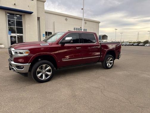 Delmonico Red Pearlcoat 2021 RAM 1500 Limited