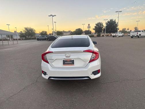 Platinum White Pearl 2019 Honda Civic EX