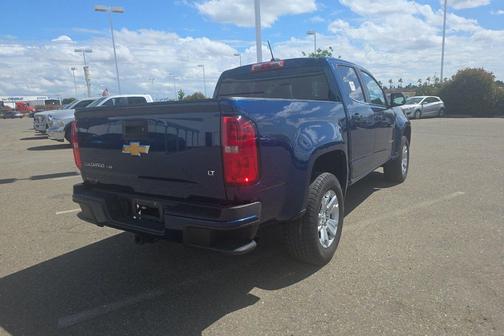Pacific Blue Metallic 2019 Chevrolet Colorado LT